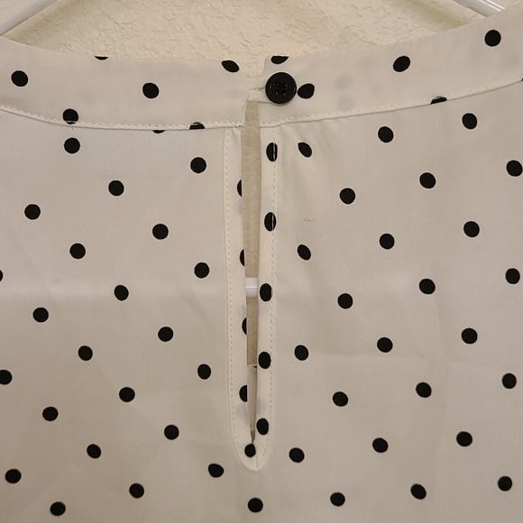New York and Company Polka Dot Blouse - Picture 5 of 6